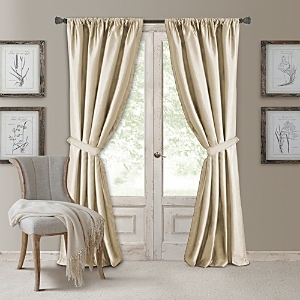 lot 10148 image: 2pk Elrene Versailles 52 x 95 Room Darkening Panel