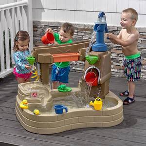 lot 10043 image: Step2 Pump & Splash Discovery Pond