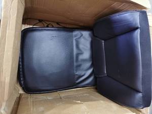 lot 10071 image: Black Office Chair