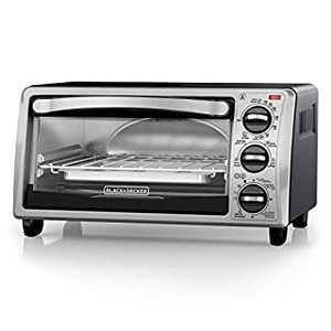 lot 10197 image: BLACKDECKER 4-Slice Convection Oven, Stainless Steel, Curved Interior fits a 9 inch Pizza, TO1313SBD (B00GGFHH4U)