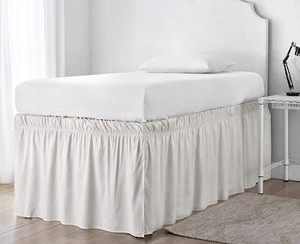 lot 2378 image: Ruffled Dorm 32-Inch Drop Bed Skirt