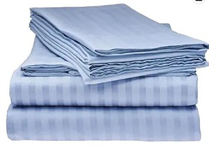 lot 3869 image: Life Style Collection Full Sheet Set, Baby Blue