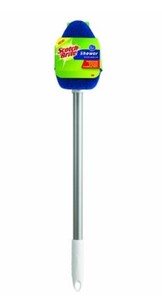 lot 10108 image: Scotch Brite Extendable Tub And Tile Scrubber Kit, Includes One Handle And Three Non Scratch Scrubber Pads