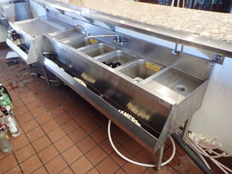lot 2032 image: Perlick Fully Stainless Underbar (4) Compartment Sink W Bar Drain