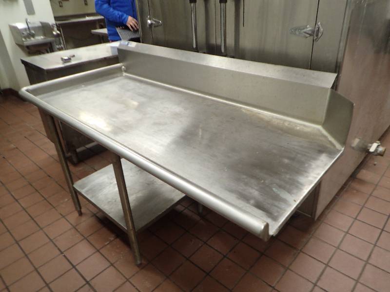 lot 2064 image: Fully Stainless 64 Cleanside Dish Line