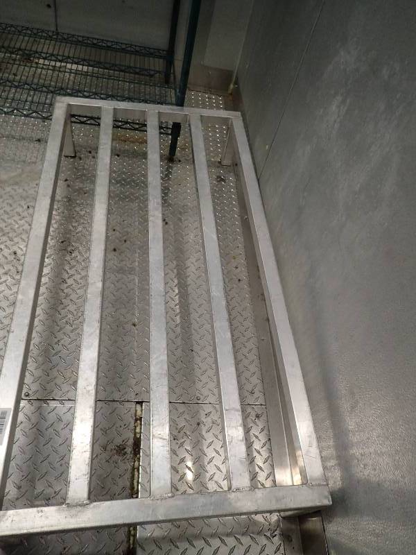 lot 2103 image: 48 Aluminum Dunage Rack