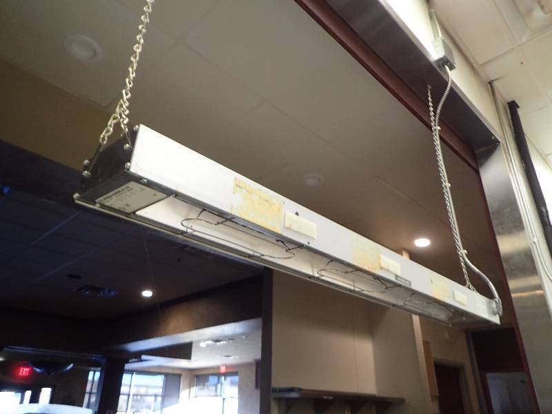 lot 2126 image: Hatco Glowray 48 Food Warmer