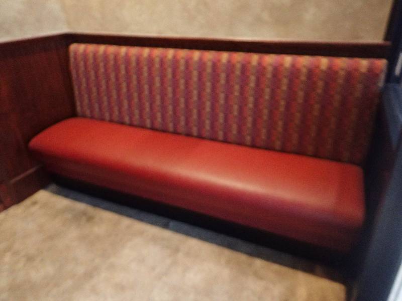 lot 2189 image: 84 Dark Vinyl Padded Single Booth Seating