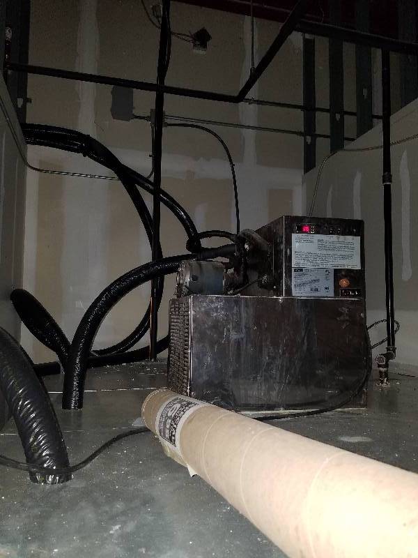 lot 20 image: Perlick Beer Glycol Unit