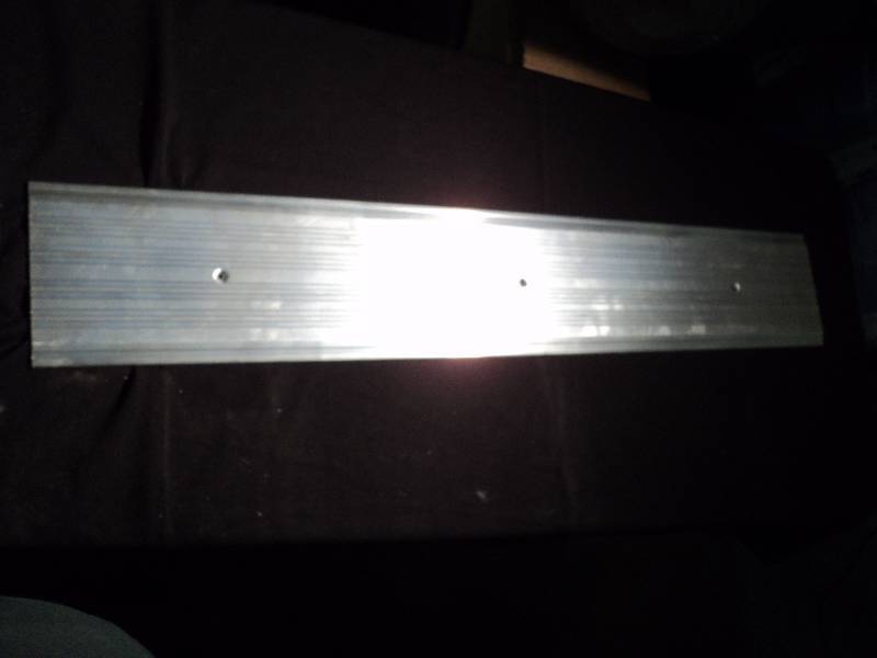 lot 5055 image: Hager 36 MIL 417S Threshold