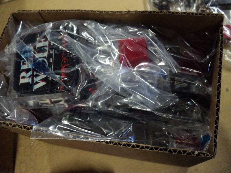 lot 5110 image: (16) ct. lot Red Wolf Lager tap handles