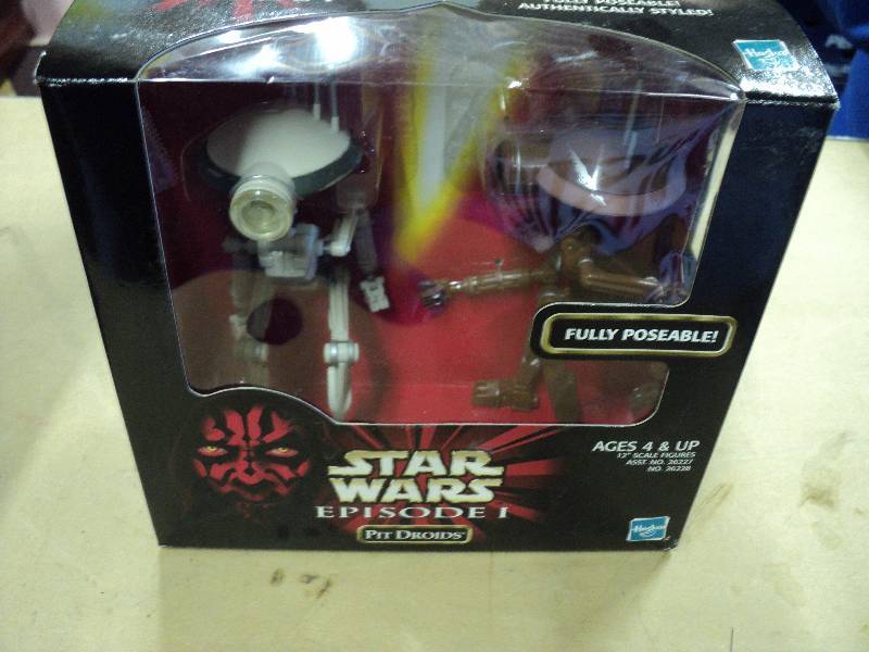 lot 5122 image: Star wars Action Collection, Pit Droids