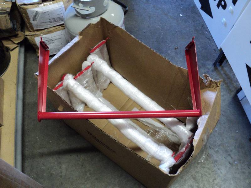 lot 5143 image: (6) ct. lot Milwaukee Peg board bar shelf brackets