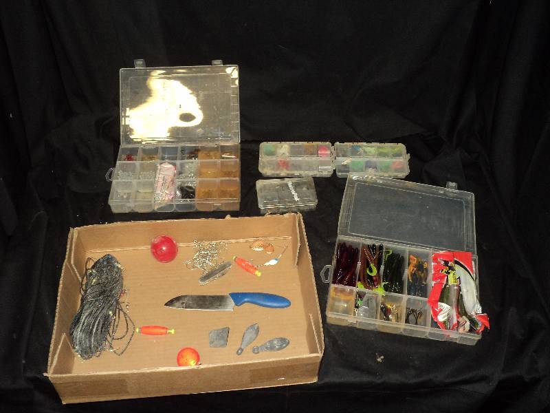 lot 5181 image: Mixed lot of Fishing Tackle accessories, over 30 pieces