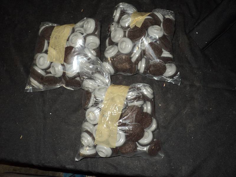 lot 5222 image: (144) ct. lot Floor Savers slip-on furniture feet covers