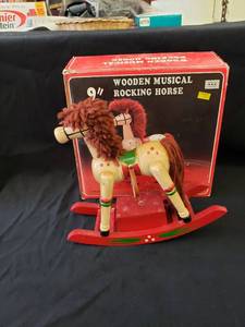 lot 1917 image: 9 musical rocking horse wbox works