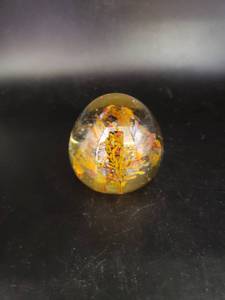 lot 1947 image: eggy shaped paperweight
