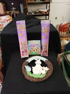 lot 1971 image: lot of Easter