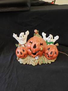 lot 1996 image: ceramic lighted pumpkin decor