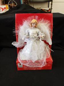 lot 2022 image: 12 LED fiber optic angel NI
