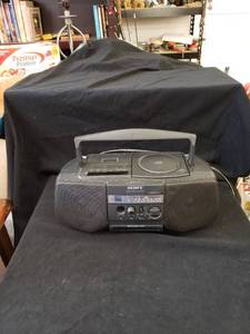 lot 2024 image: Sony boom box works