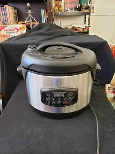 lot 2026 image: Big Boss pressure cooker works