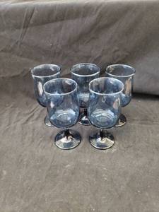 lot 2073 image: set 5 dark blue glasses