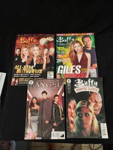 lot 2082 image: Buffy the Vampire Slayer magazines