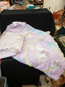 lot 2115 image: retro unicorn bedspreadfitted sheet size unknown looks like twin