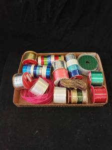 lot 2134 image: lot of ribbon