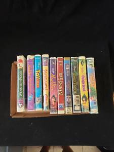 lot 2142 image: lot 10 disney VHS
