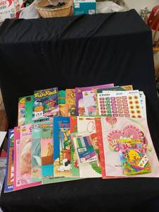 lot 2149 image: lot of coloring booksstickers