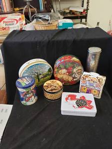 lot 2154 image: lot of tins
