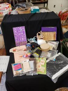 lot 2157 image: lot of craft stuff