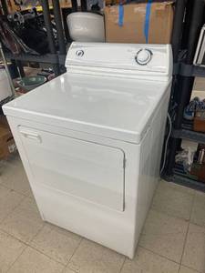 lot 8002 image: working Maytag dryer