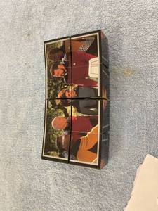 lot 8025 image: Star Trek folding block