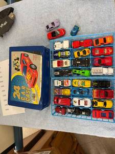 lot 8039 image: vintage hotwheels case & cars