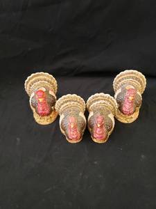 lot 8047 image: turkey candleholders SP