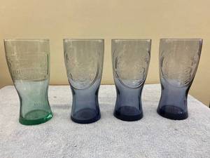 lot 8052 image: 4 vintage coke glasses