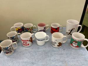 lot 8076 image: coffee mug lot