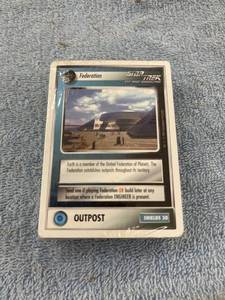 lot 8104 image: unopened 1995 Star Trek collector cards