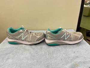 lot 8131 image: new balance size 8
