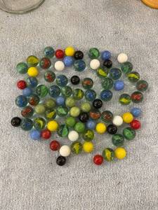 lot 8133 image: marbles