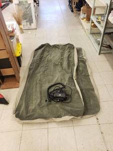 lot 8147 image: pair Ozark Trail twin size air mattresses wpump