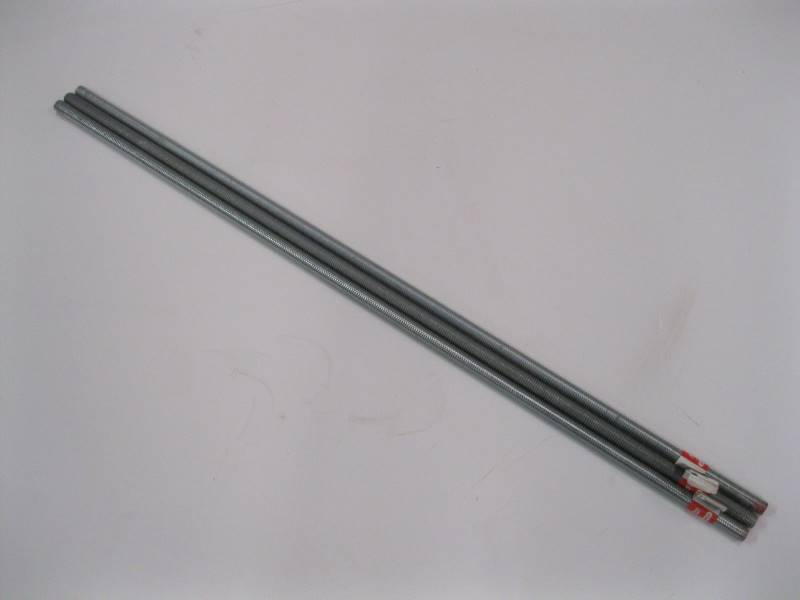 lot 2225 image: Threaded Rod 58-11 x 36 All Thread Set of 3