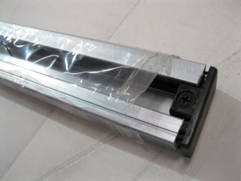 lot 2460 image: DMF Lighting Track 72