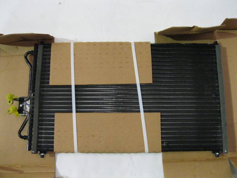 lot 2530 image: AC Condensor 01-04 Escape, Tribute