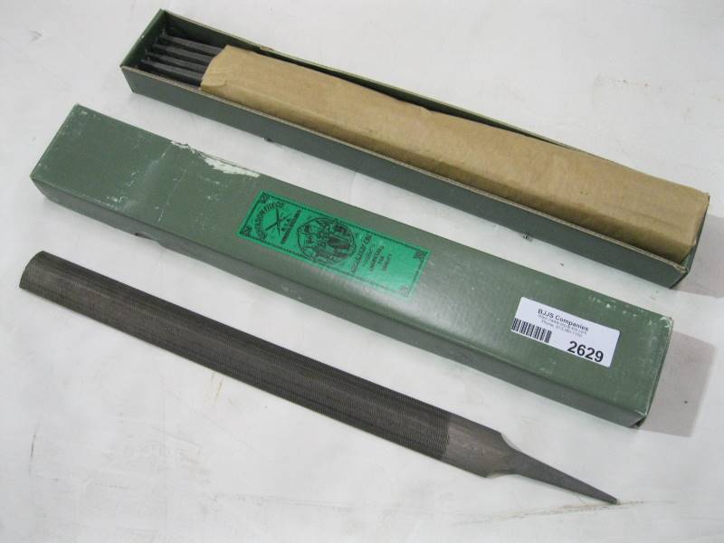 lot 2629 image: Half Round Pipeliner File 14 Box of 6