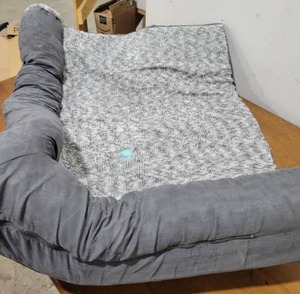 lot 8053 image: XL Gray Pet Bed