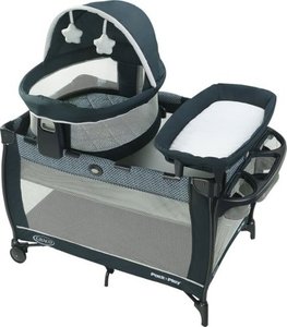 lot 5498 image: Graco - Pack n Play Travel Dome LX Playard - Leyton